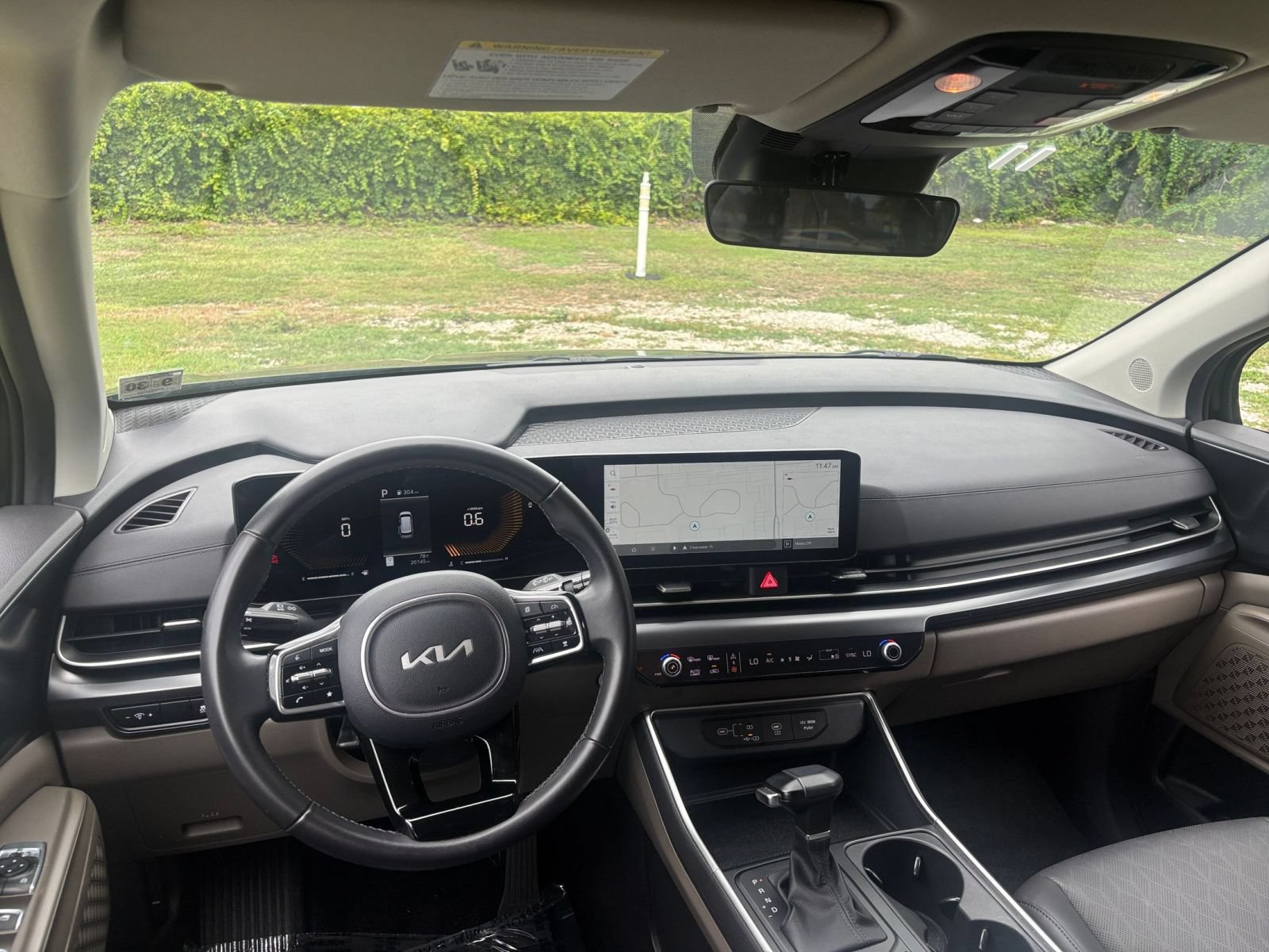 Used 2026 Kia Carnival FWD image 35