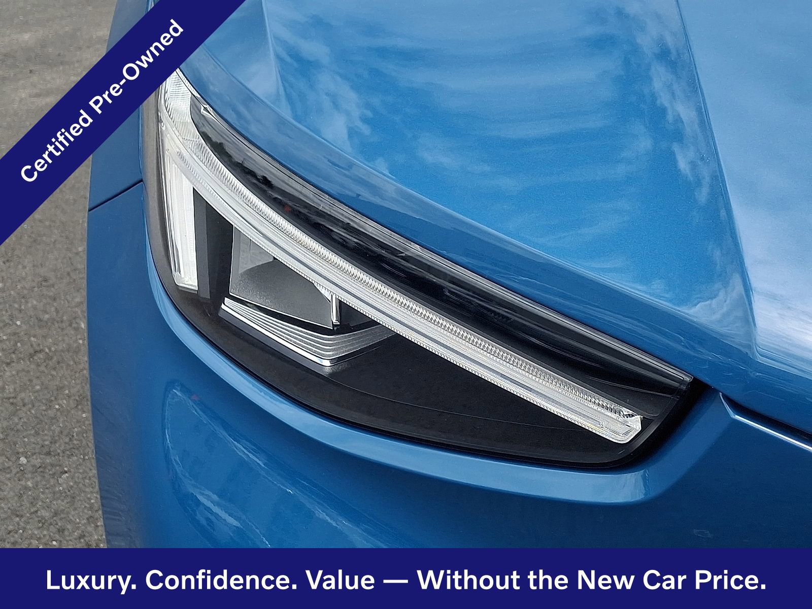 Certified 2023 Volvo XC40 B5 Plus w/ Driver Assist Package AWD/4WD image 10