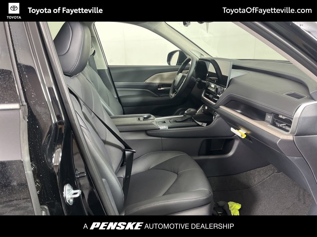 New 2026 Toyota Grand Highlander Limited image 7