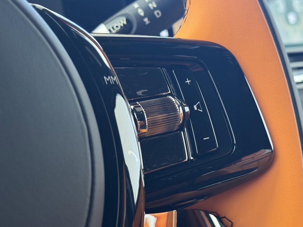 New 2026 Rolls-Royce Cullinan image 29