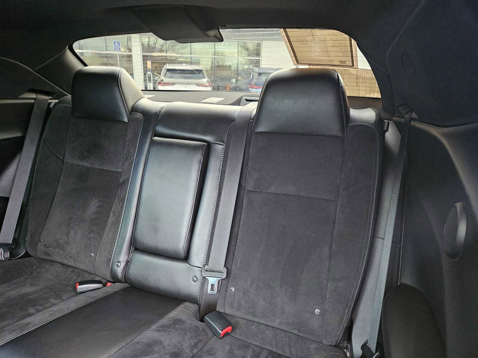 Used 2016 Dodge Challenger R/T Scat Pack w/ Leather Interior Group image 20