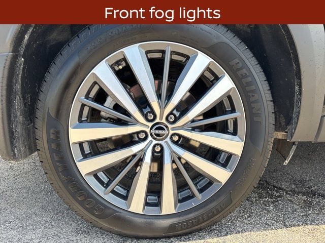 Used 2022 Nissan Pathfinder Platinum w/ Cargo Package AWD/4WD image 16