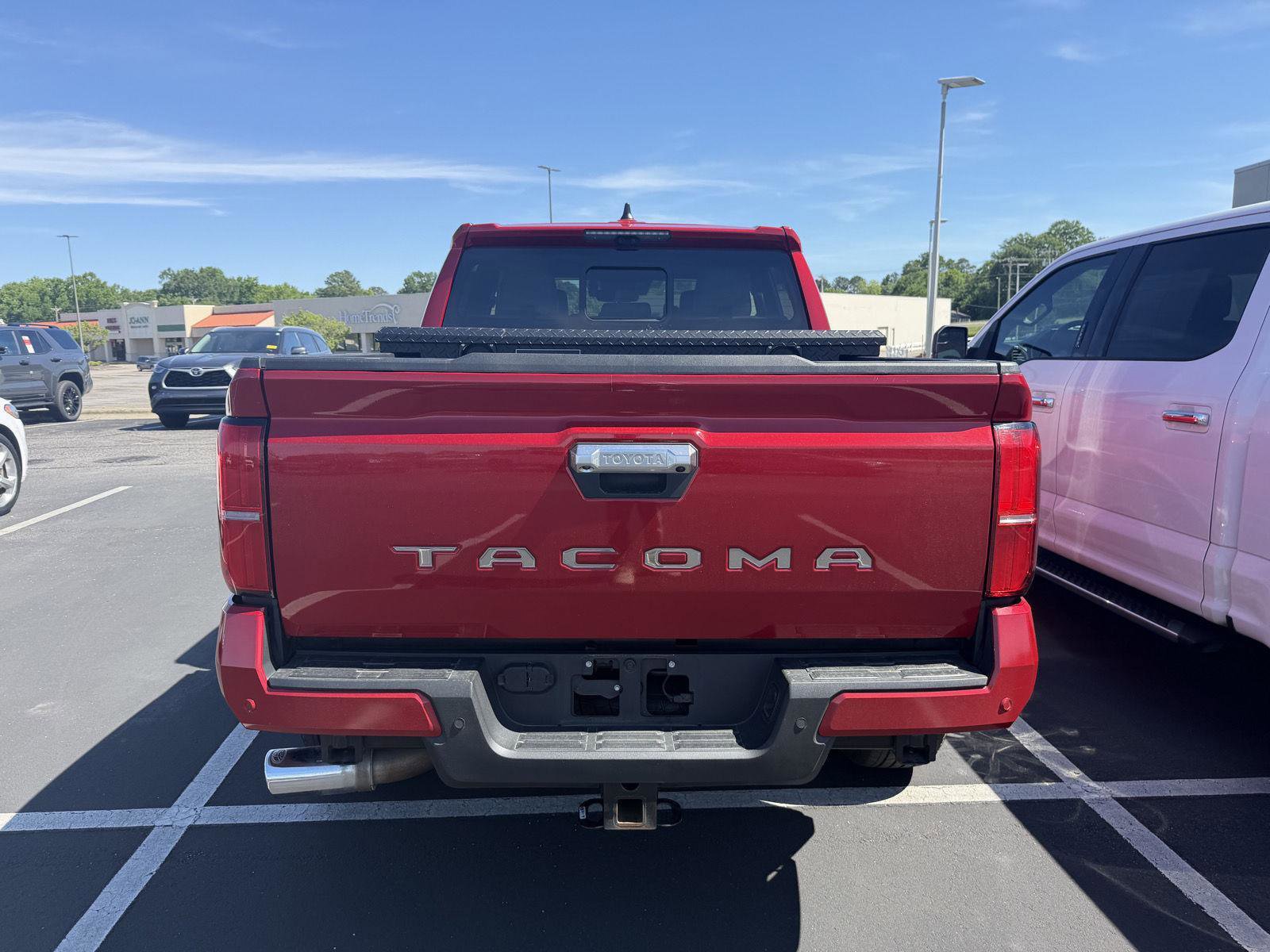 Used 2024 Toyota Tacoma Limited w/ Limited Package (LT) AWD/4WD image 7
