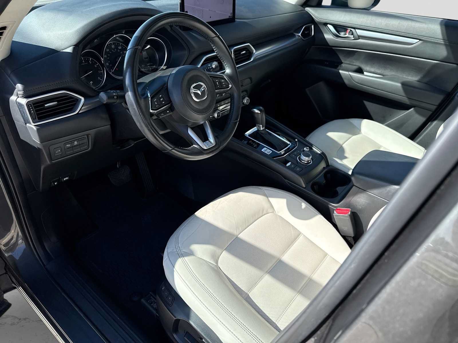 Used 2023 MAZDA CX-5 AWD 2.5 S image 2