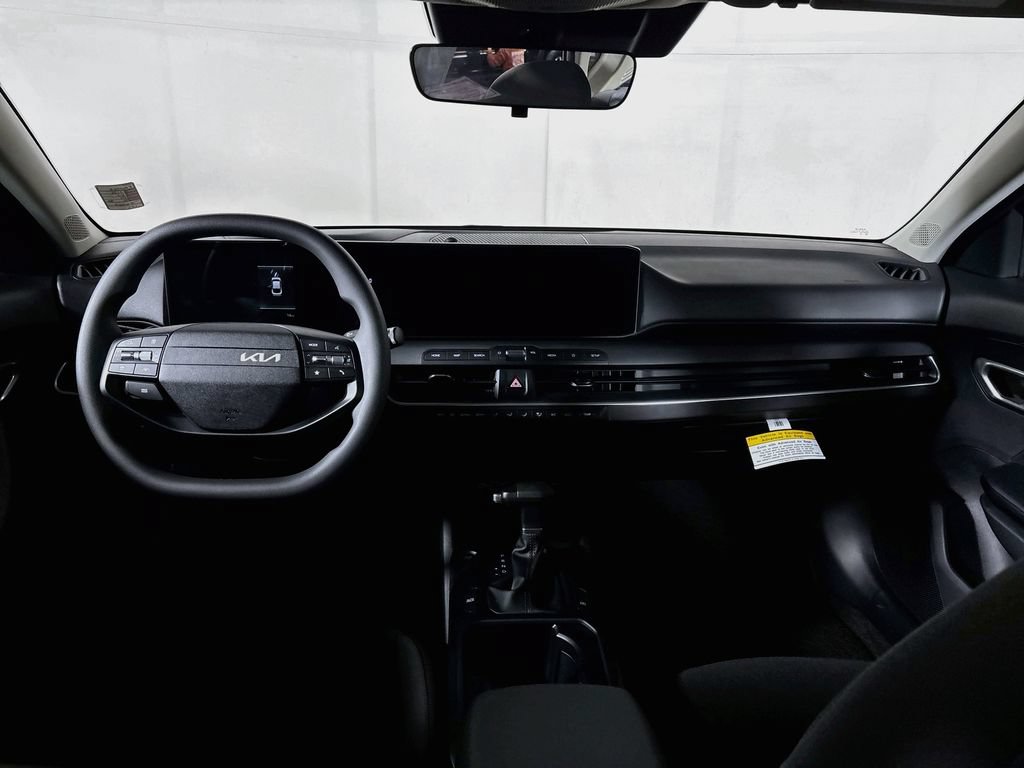 New 2026 Kia K4 FWD image 12