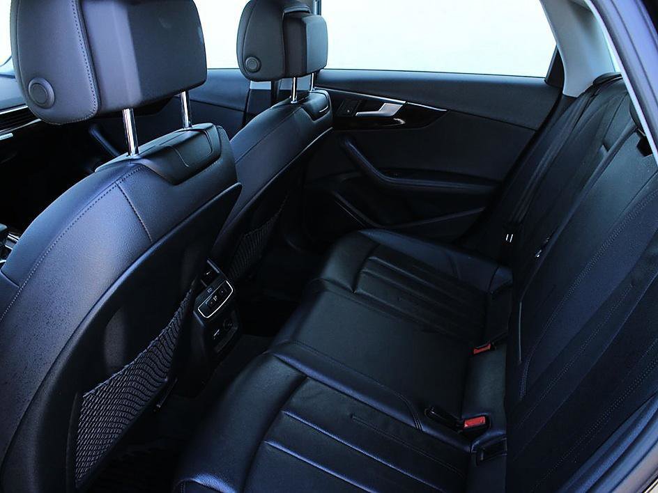 Used 2019 Audi A4 2.0T Premium Plus w/ Premium Plus Package image 18