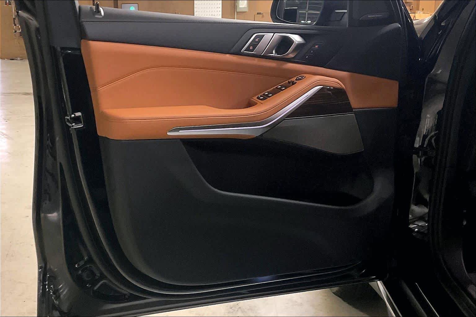 New 2026 BMW X5 sDrive40i w/ Premium Package image 10