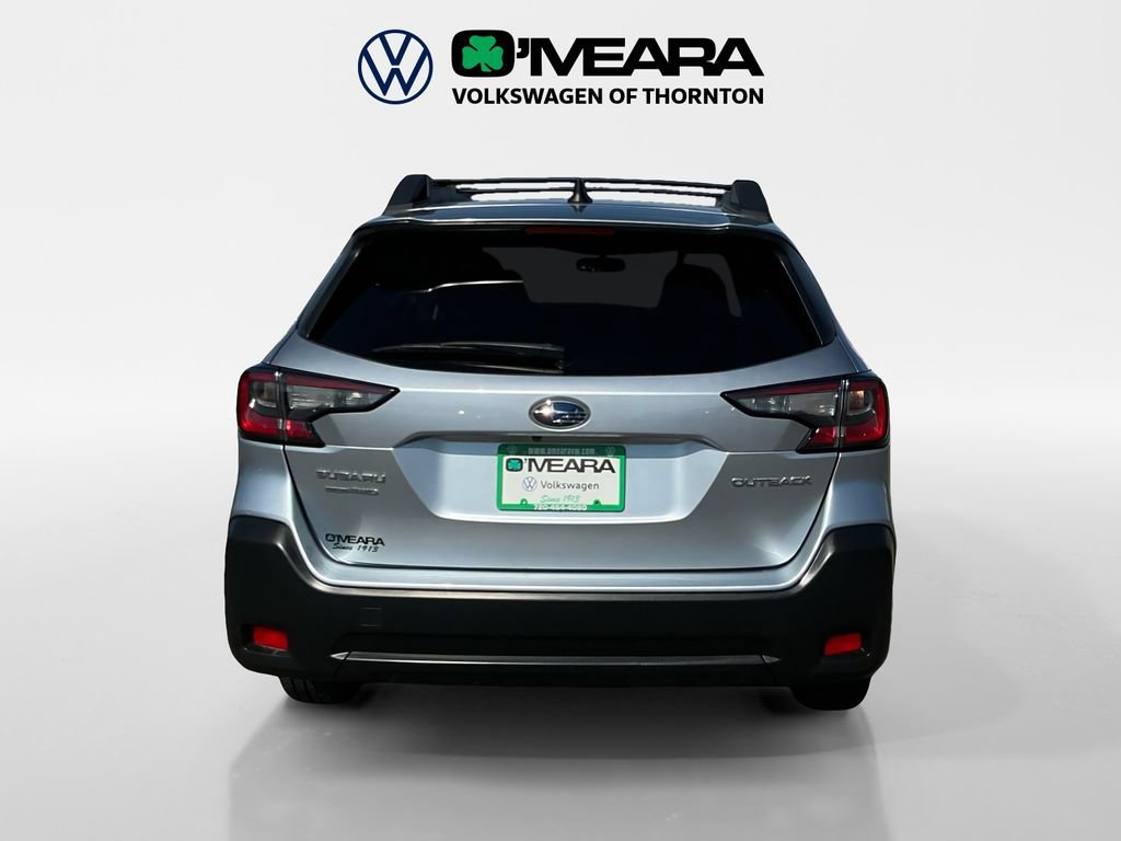 Used 2023 Subaru Outback Premium AWD/4WD image 4