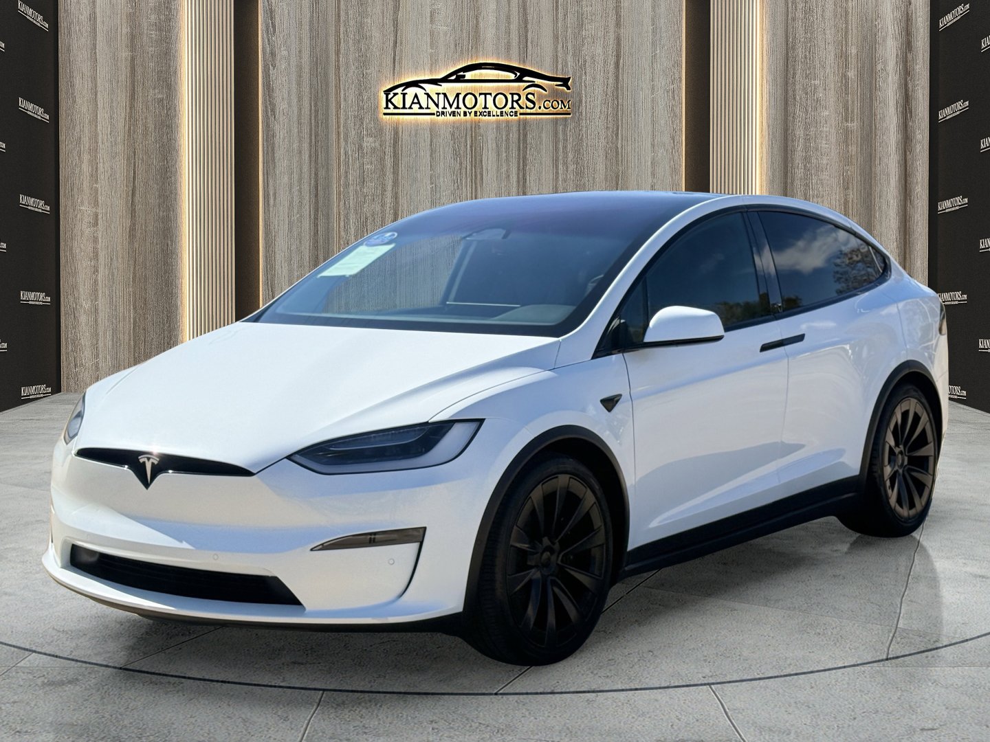 Used 2023 Tesla Model X AWD/4WD image 3