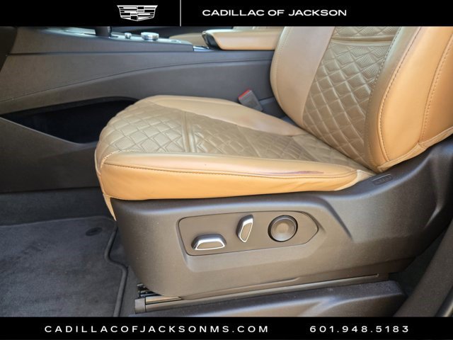Certified 2023 Cadillac Escalade Premium Luxury image 10