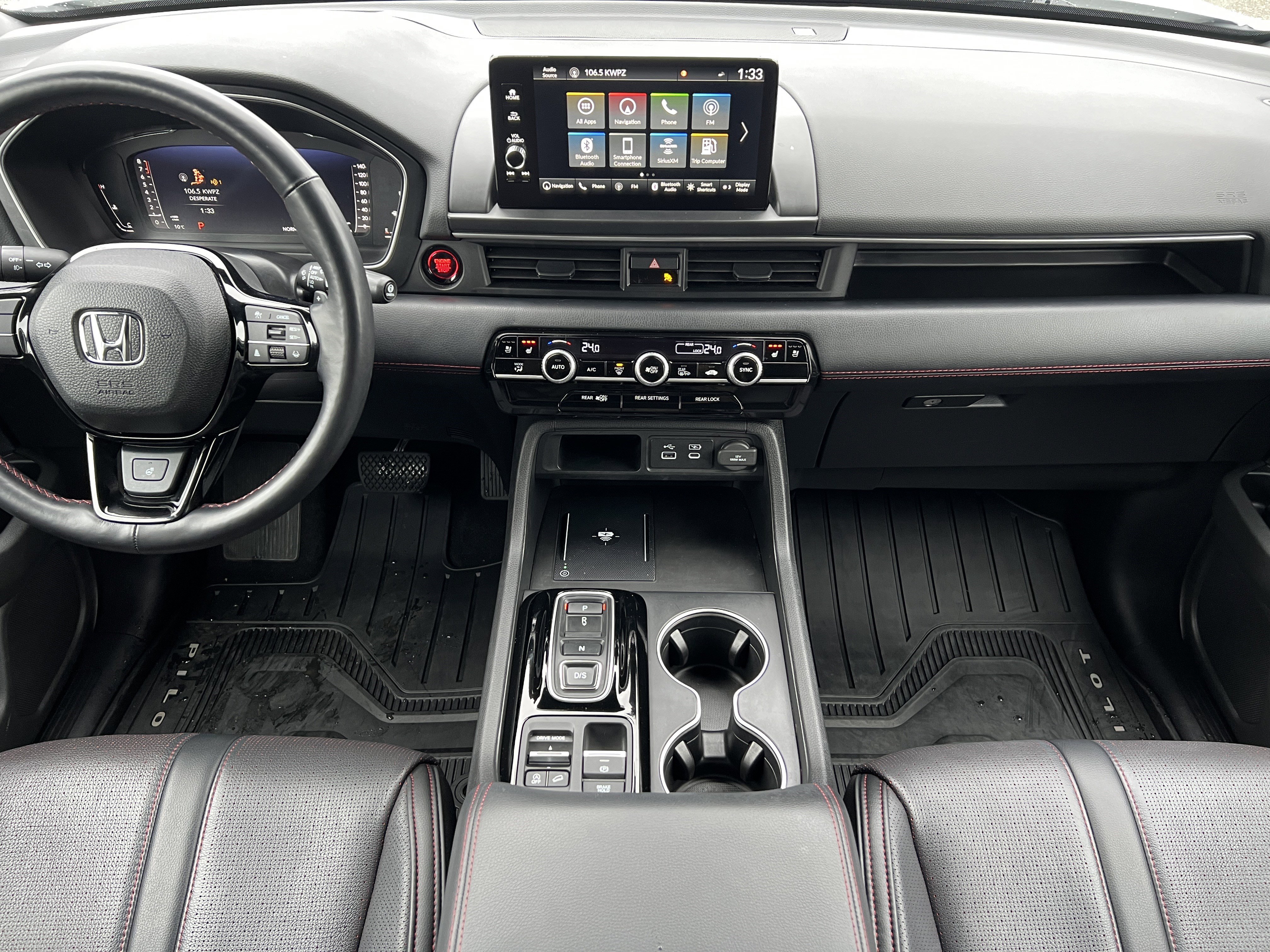 Used 2025 Honda Pilot Black Edition image 36