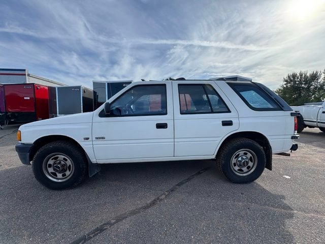 Used 1997 Isuzu Rodeo S RWD image 4