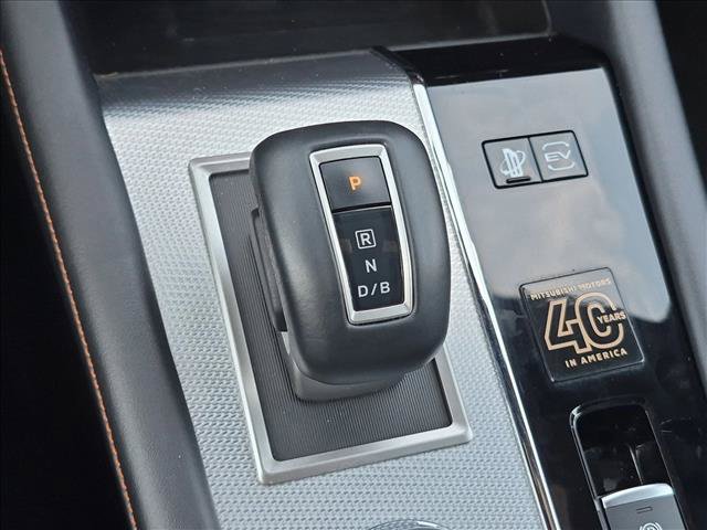 Used 2023 Mitsubishi Outlander SEL 40th Anniversary AWD/4WD image 12