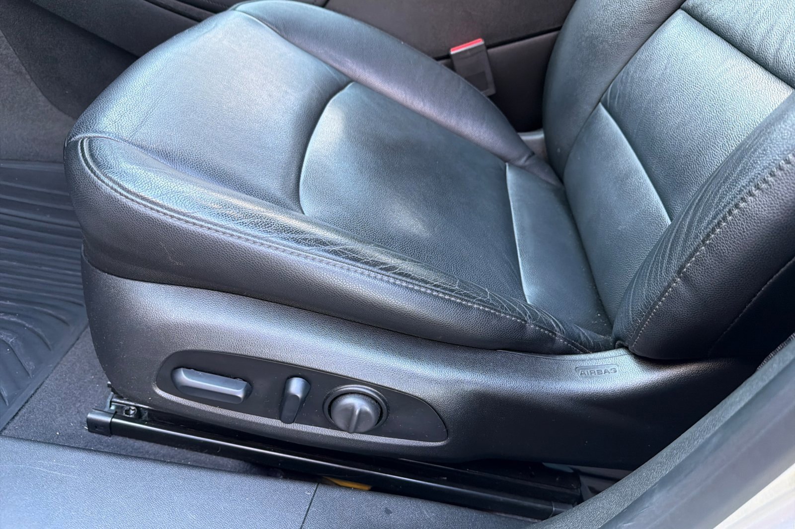 Used 2018 Chevrolet Malibu LT w/ Leather Package image 15