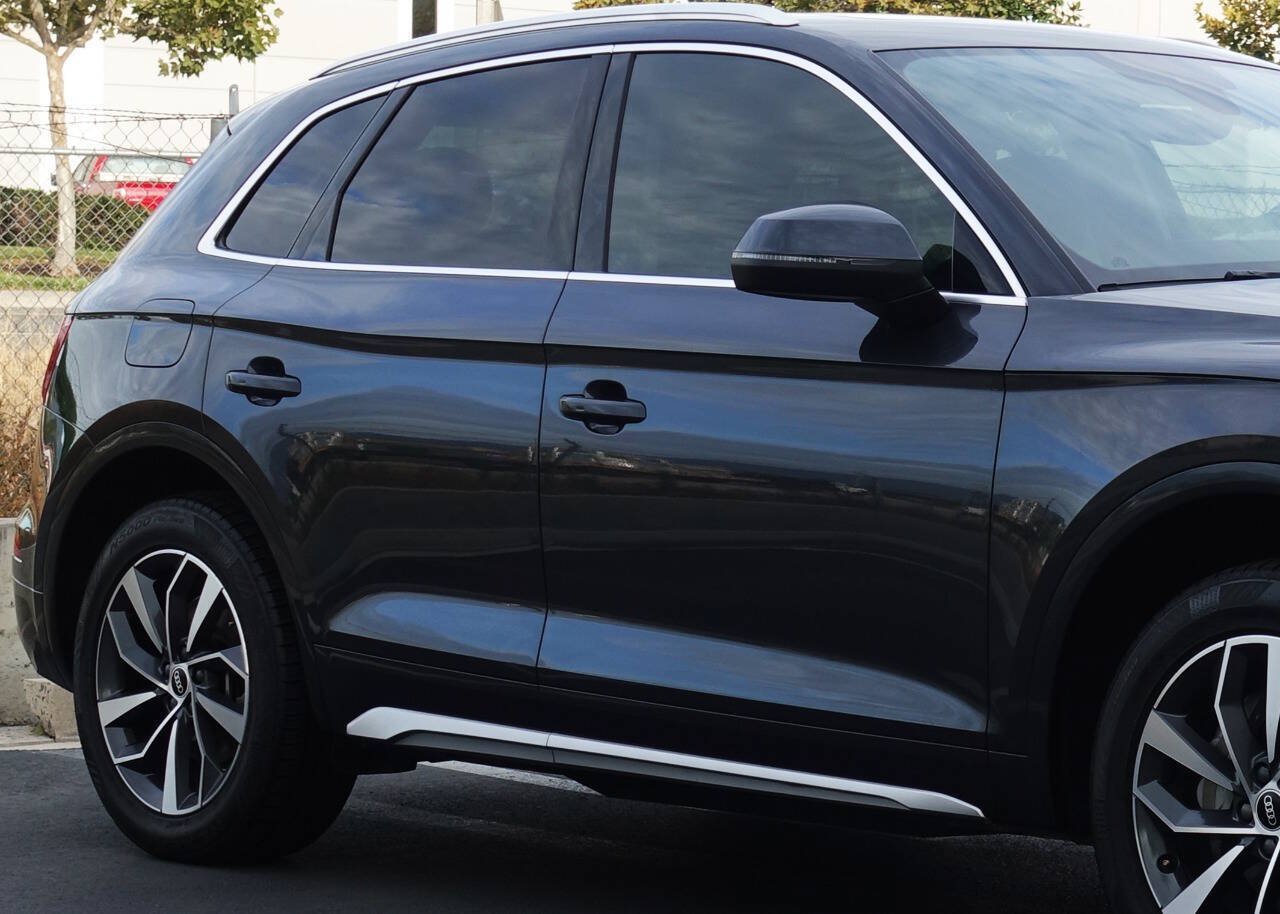 Used 2021 Audi Q5 2.0T Premium w/ Convenience Package AWD/4WD image 21
