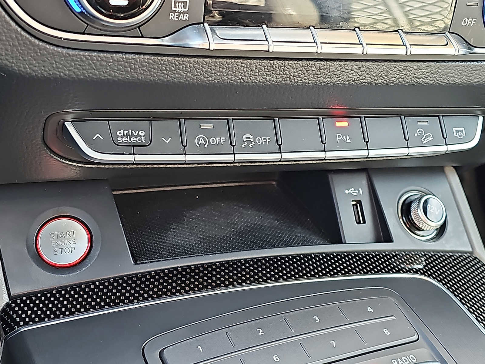 Used 2018 Audi SQ5 Premium Plus image 26