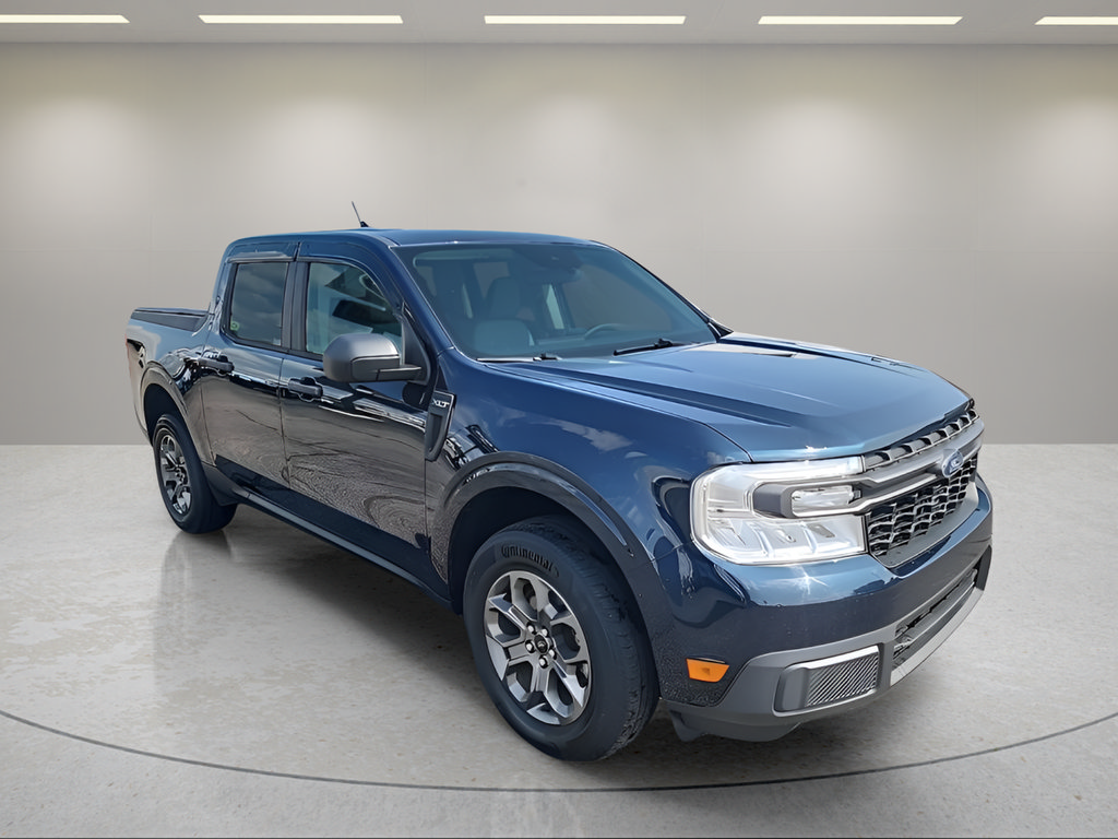 Certified 2022 Ford Maverick XLT FWD image 1
