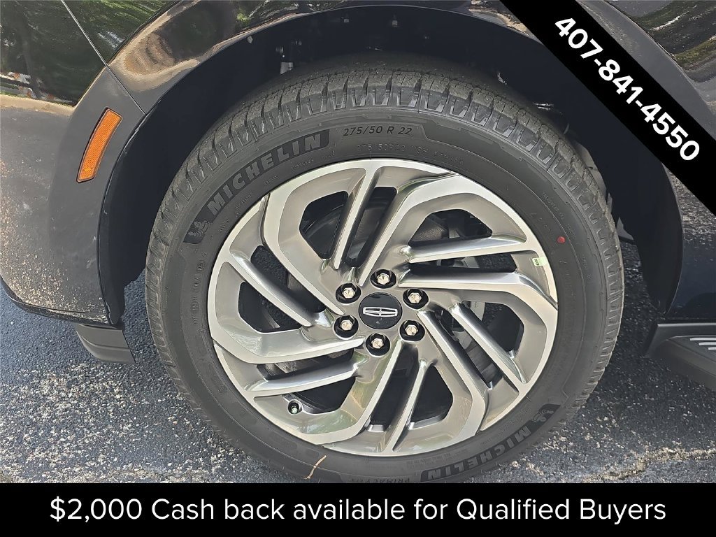 New 2027 Lincoln Navigator Premiere RWD image 8