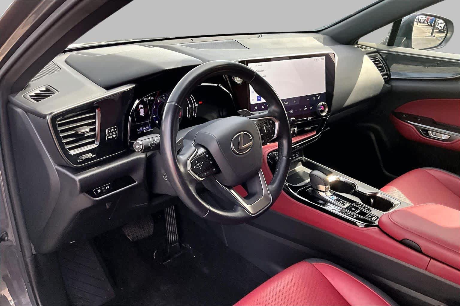 Used 2022 Lexus NX 350 AWD image 18