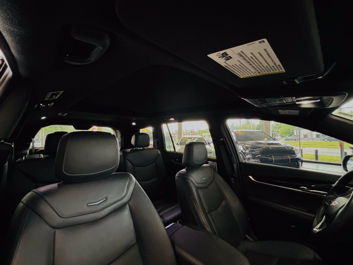 Used 2024 Cadillac XT6 Premium Luxury w/ Technology Package FWD image 44
