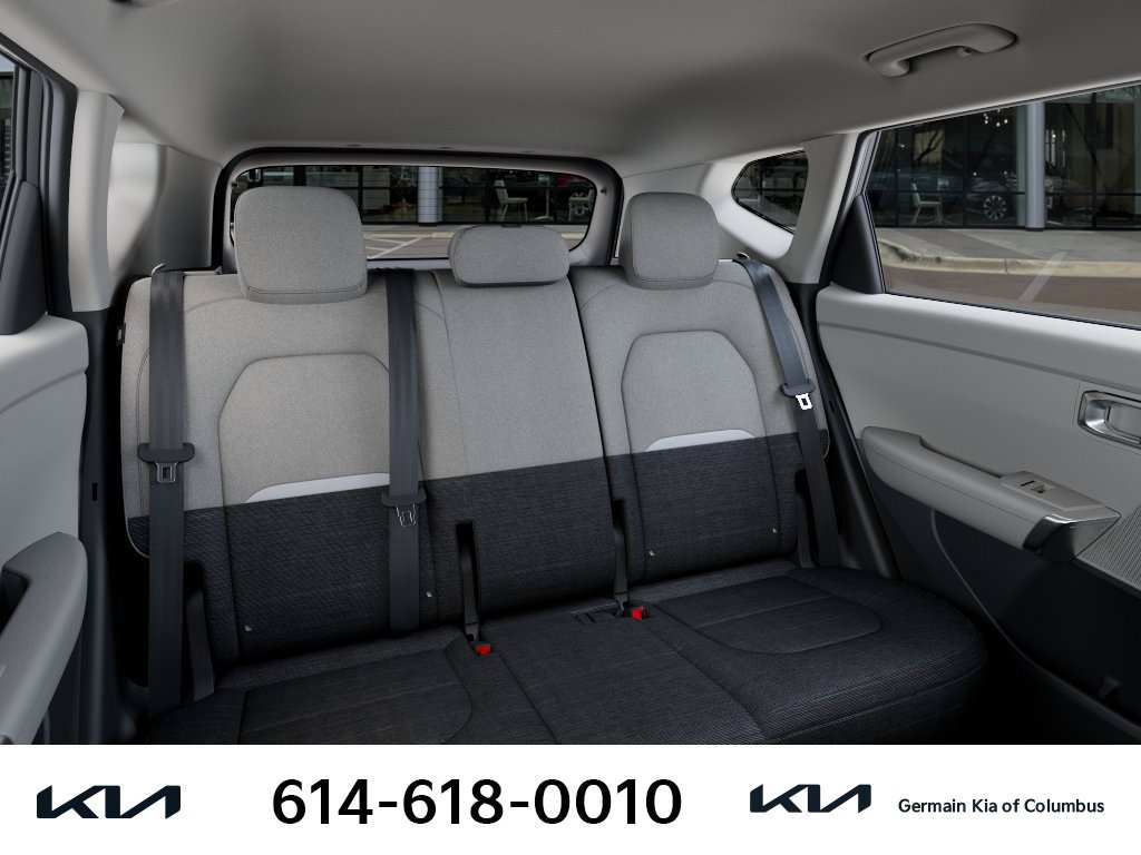 New 2027 Kia Seltos LX FWD image 19
