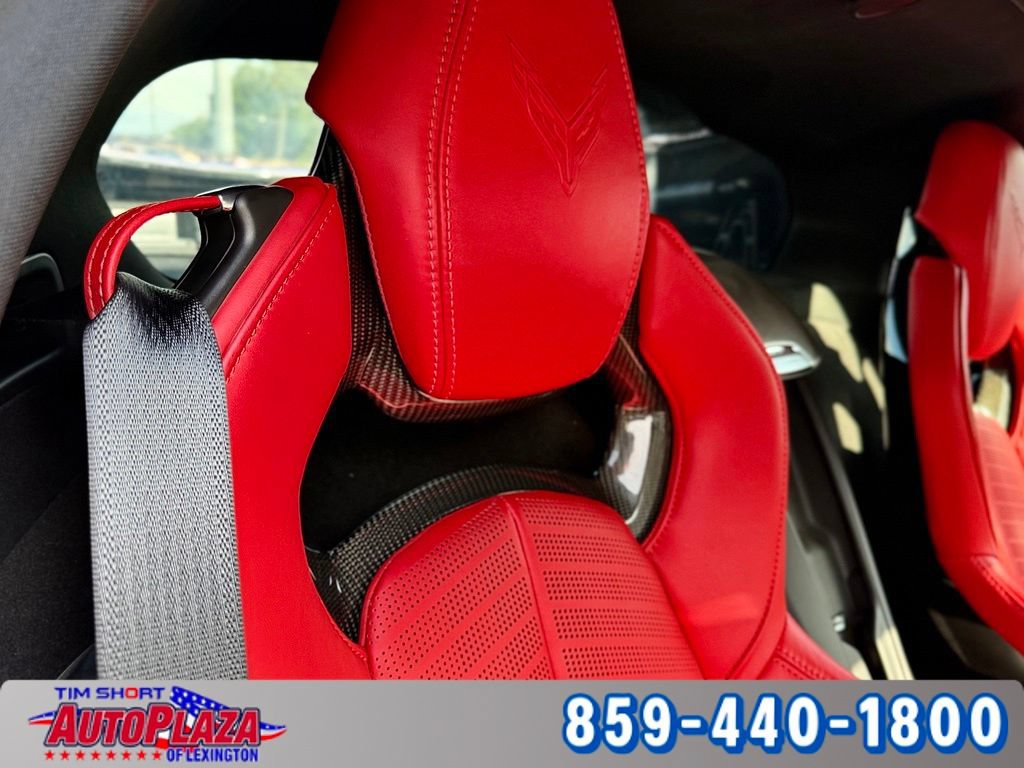 Used 2020 Chevrolet Corvette Stingray Preferred Cpe w/ 2LT Preferred Equipment Group RWD image 33