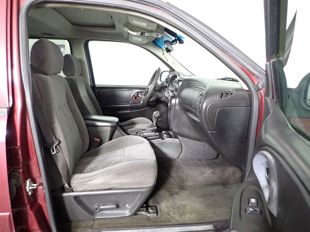Used 2005 Chevrolet TrailBlazer EXT LT image 27