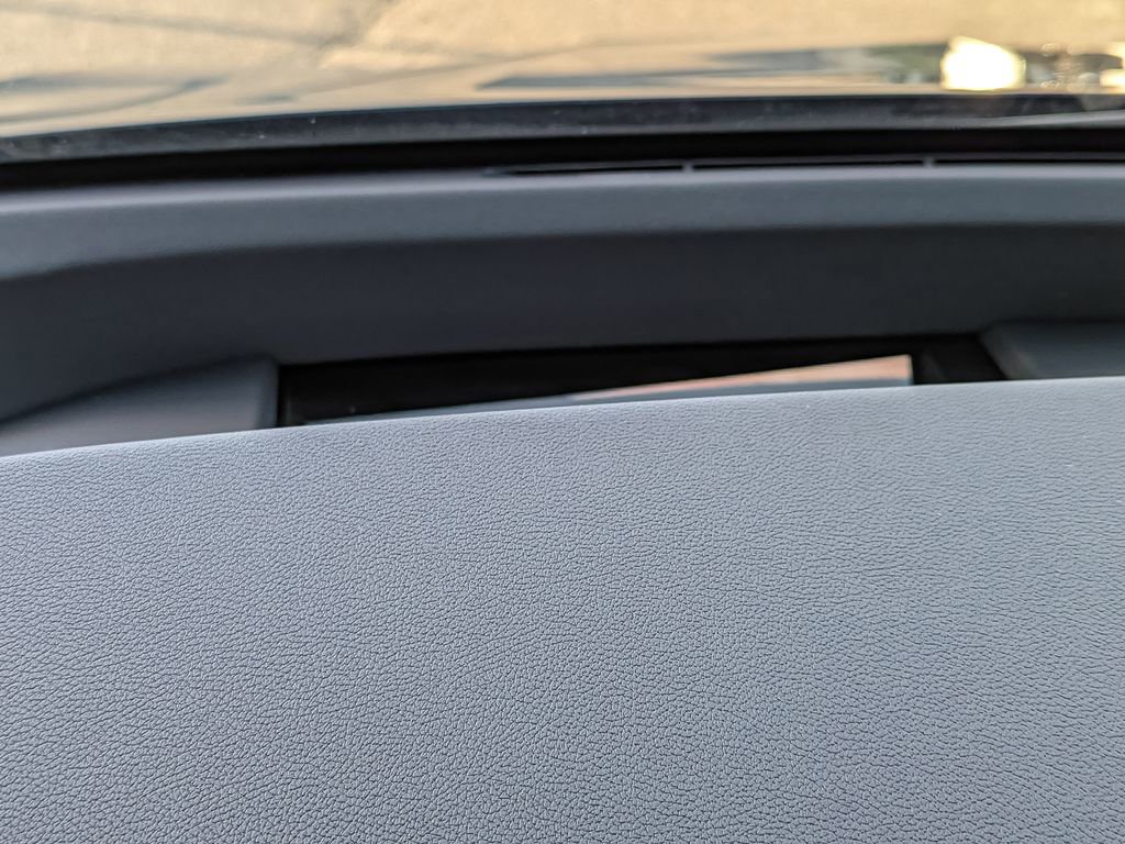 Used 2026 BMW iX xDrive60 w/ Premium Package image 12