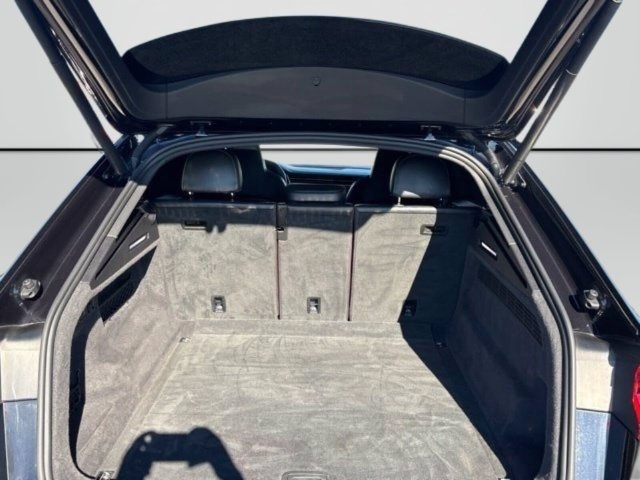 Used 2020 Audi SQ8 Prestige w/ Prestige Package AWD/4WD image 41