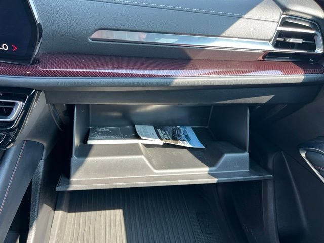 Used 2024 Chevrolet Traverse Z71 w/ LPO, Floor Liner Package AWD/4WD image 30
