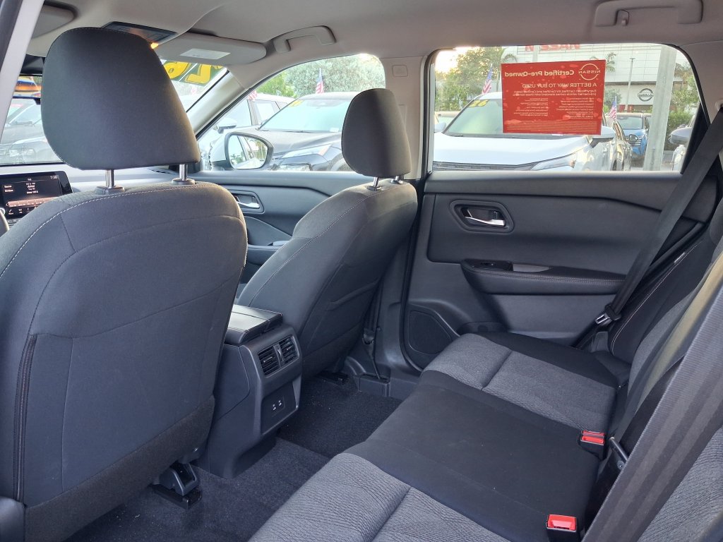 Certified 2026 Nissan Rogue SV FWD image 15