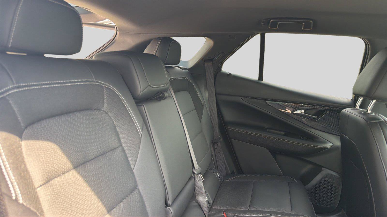 Used 2025 Chevrolet Blazer EV LT FWD image 20