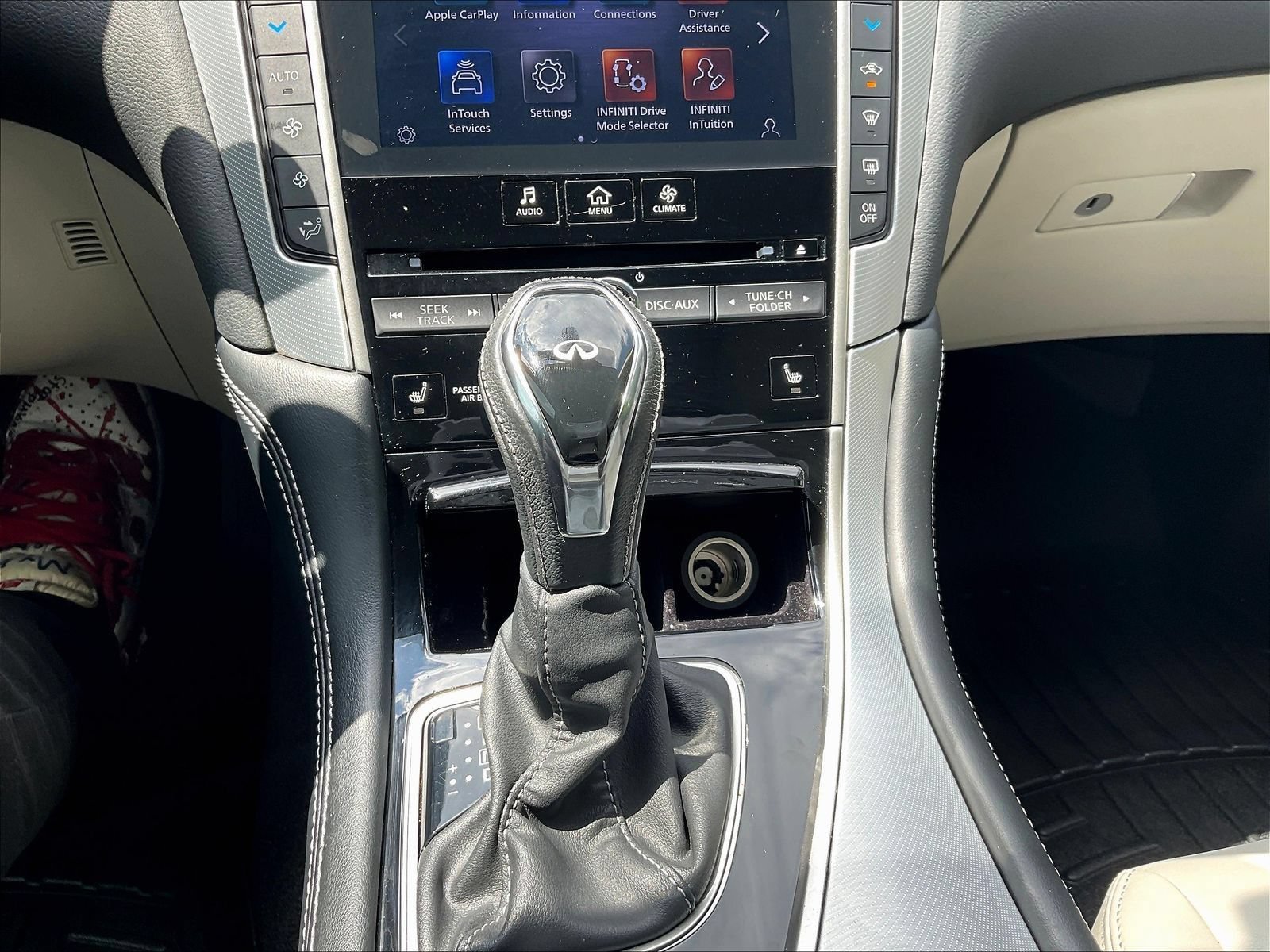 Used 2021 INFINITI Q50 Luxe w/ Cargo Package RWD image 17