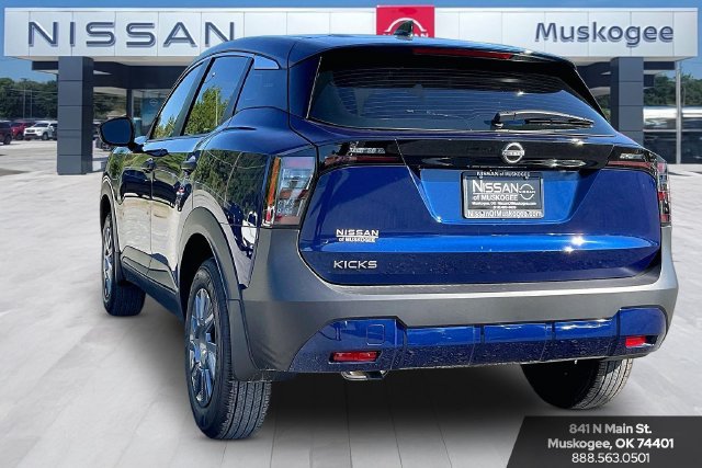 New 2027 Nissan Kicks S FWD image 3