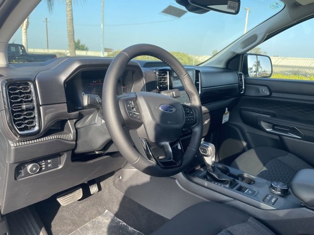 New 2025 Ford Ranger XLT w/ FX4 Off-Road Package image 9