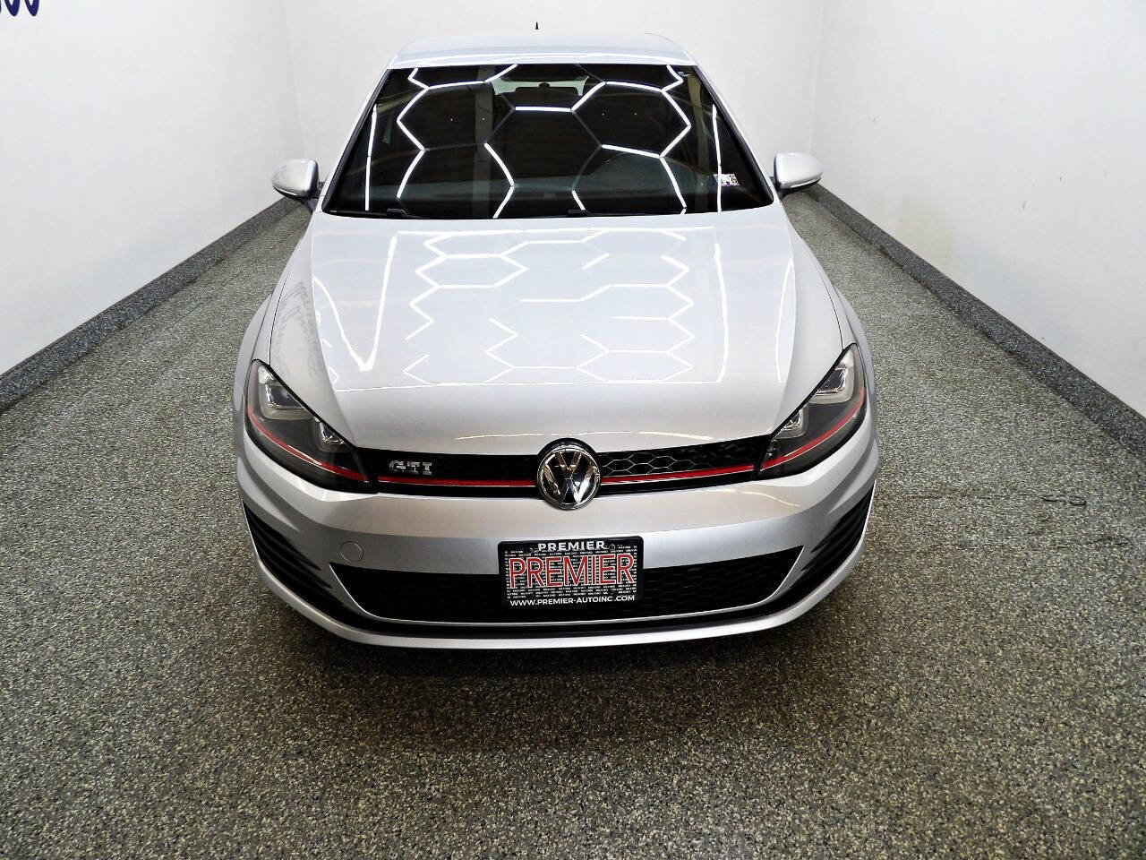 Used 2016 Volkswagen GTI S w/ Lighting Package (SEL) FWD image 2