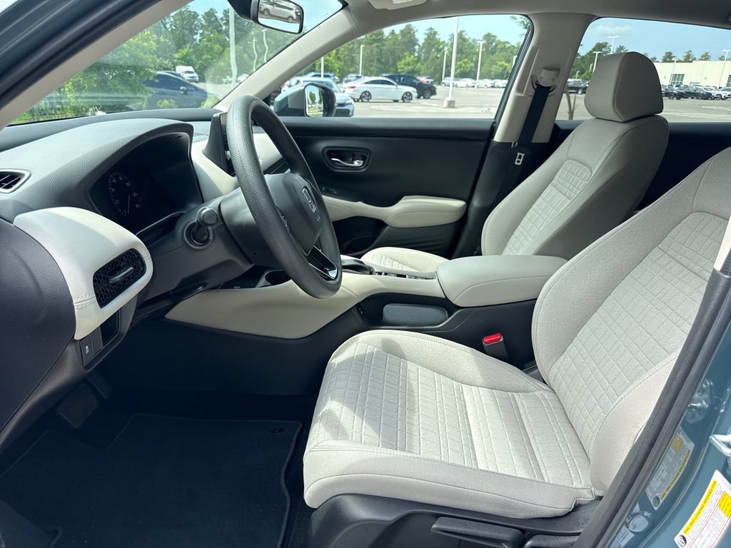 Certified 2026 Honda HR-V LX image 13