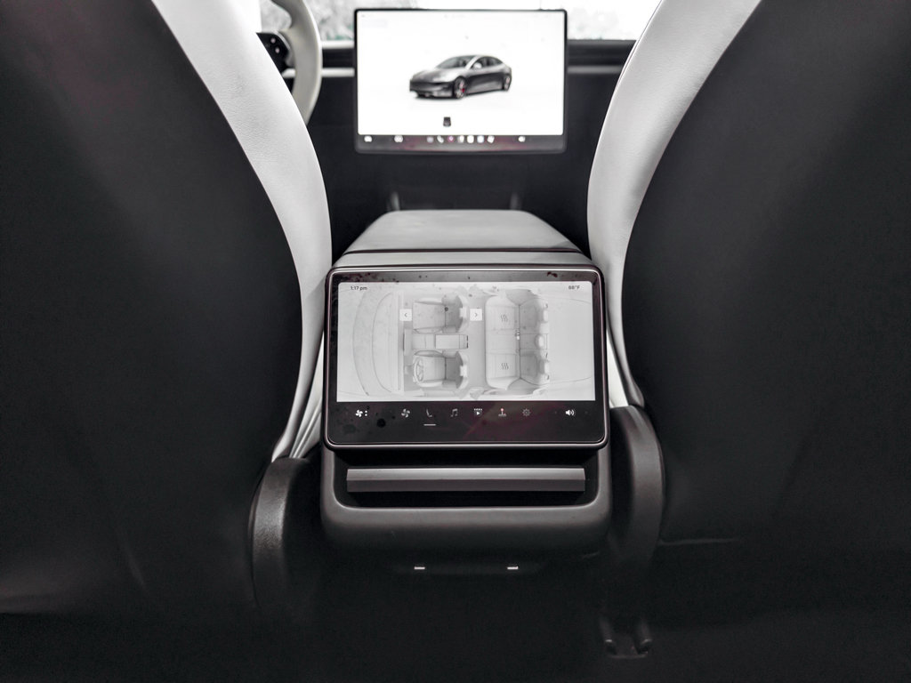 Used 2025 Tesla Model 3 Performance AWD/4WD image 17