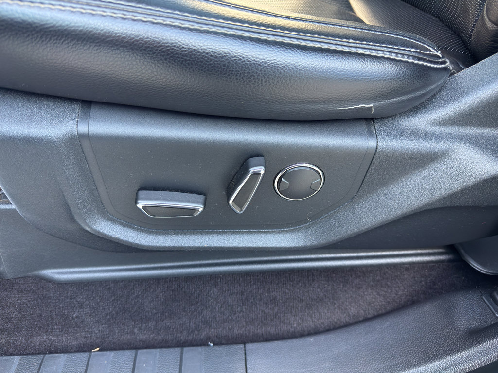 Used 2018 Ford F150 Lariat AWD/4WD image 11