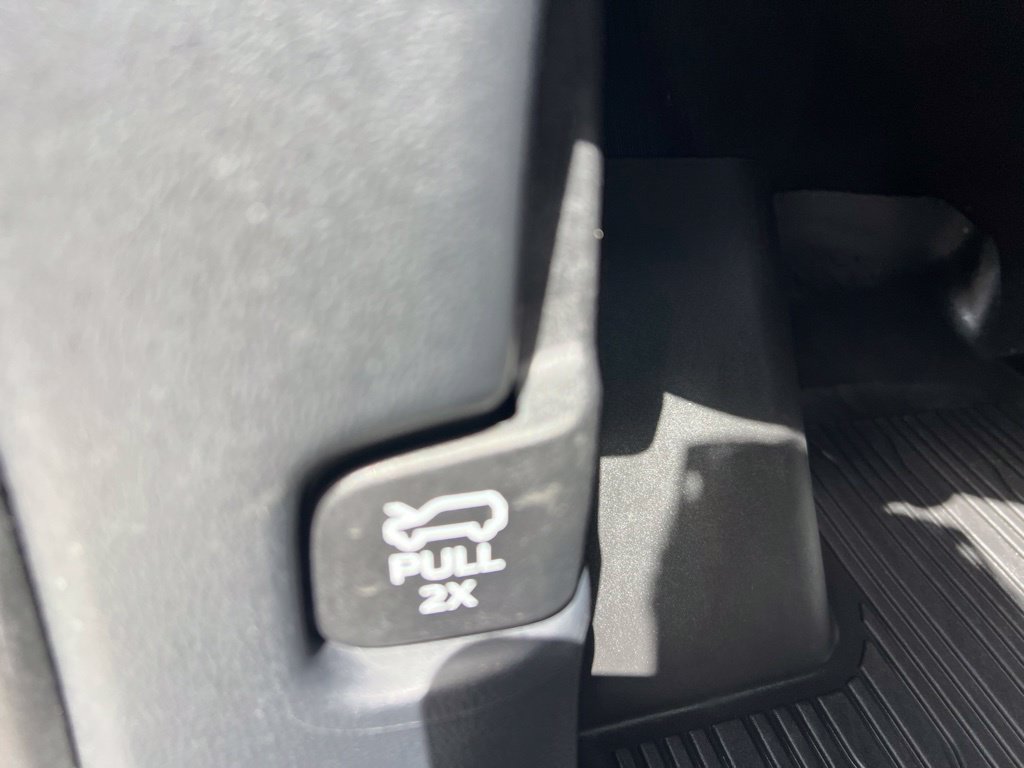 Used 2025 Ford Explorer ST AWD/4WD image 42