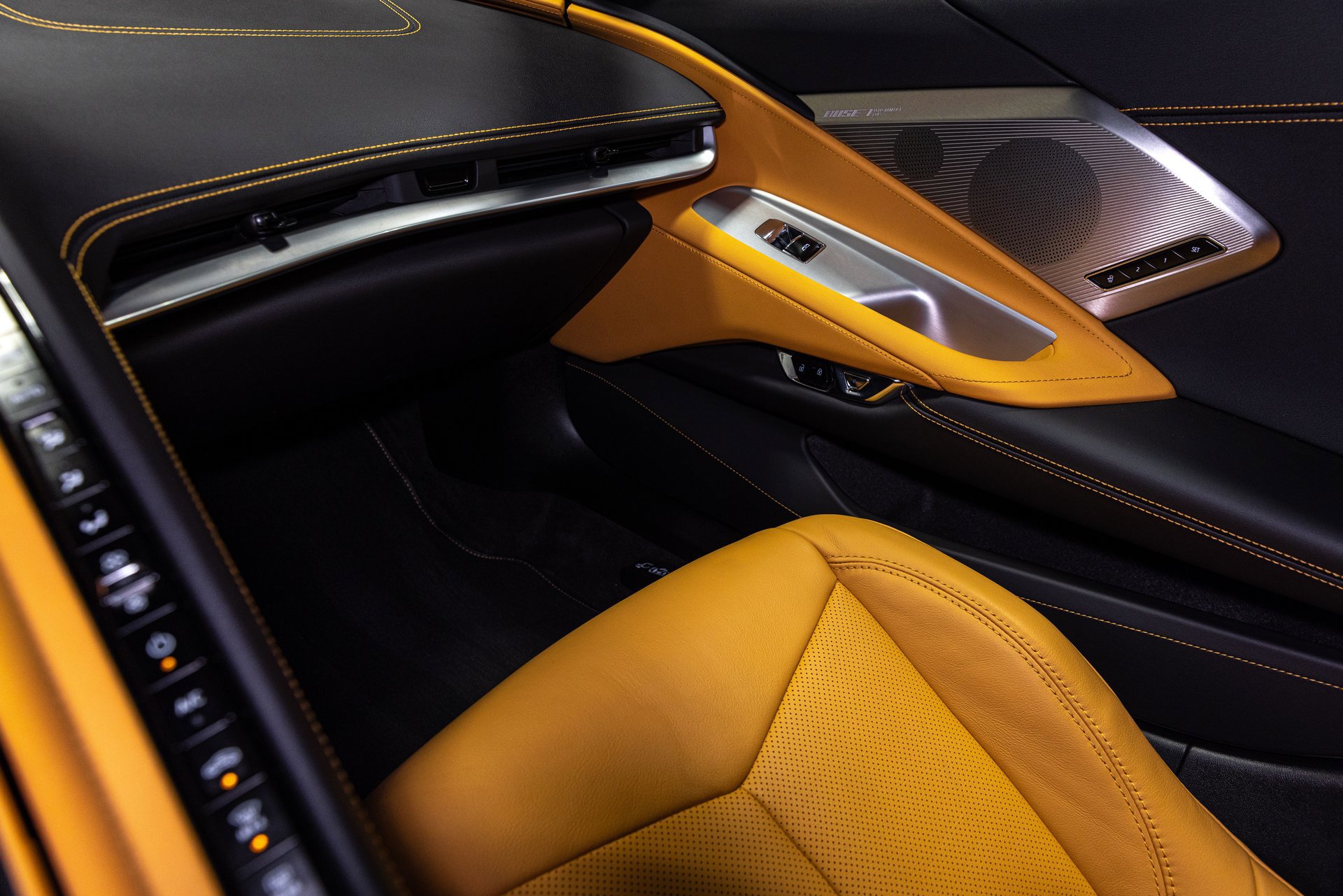 Used 2023 Chevrolet Corvette Z06 w/ Z07 Performance Package image 19