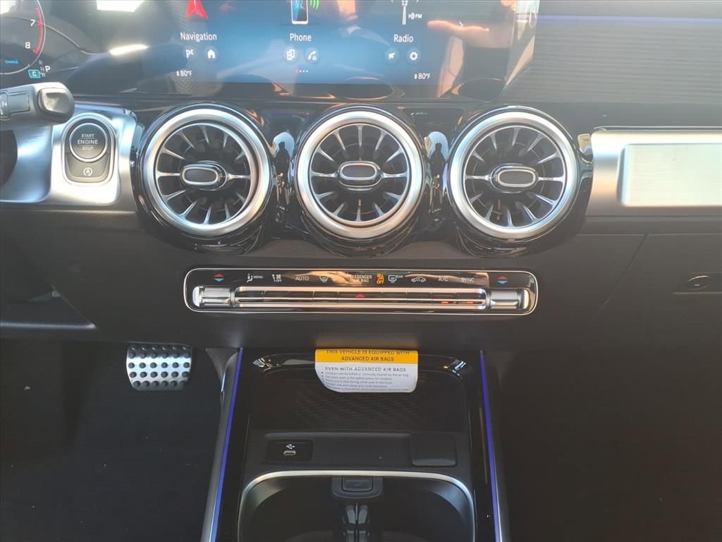 New 2026 Mercedes-Benz GLB 35 AMG 4MATIC image 23
