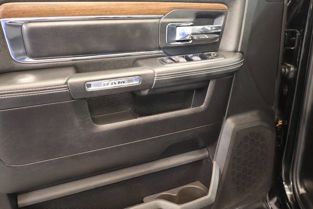 Used 2014 RAM 1500 Laramie w/ Trailer Tow Group image 9