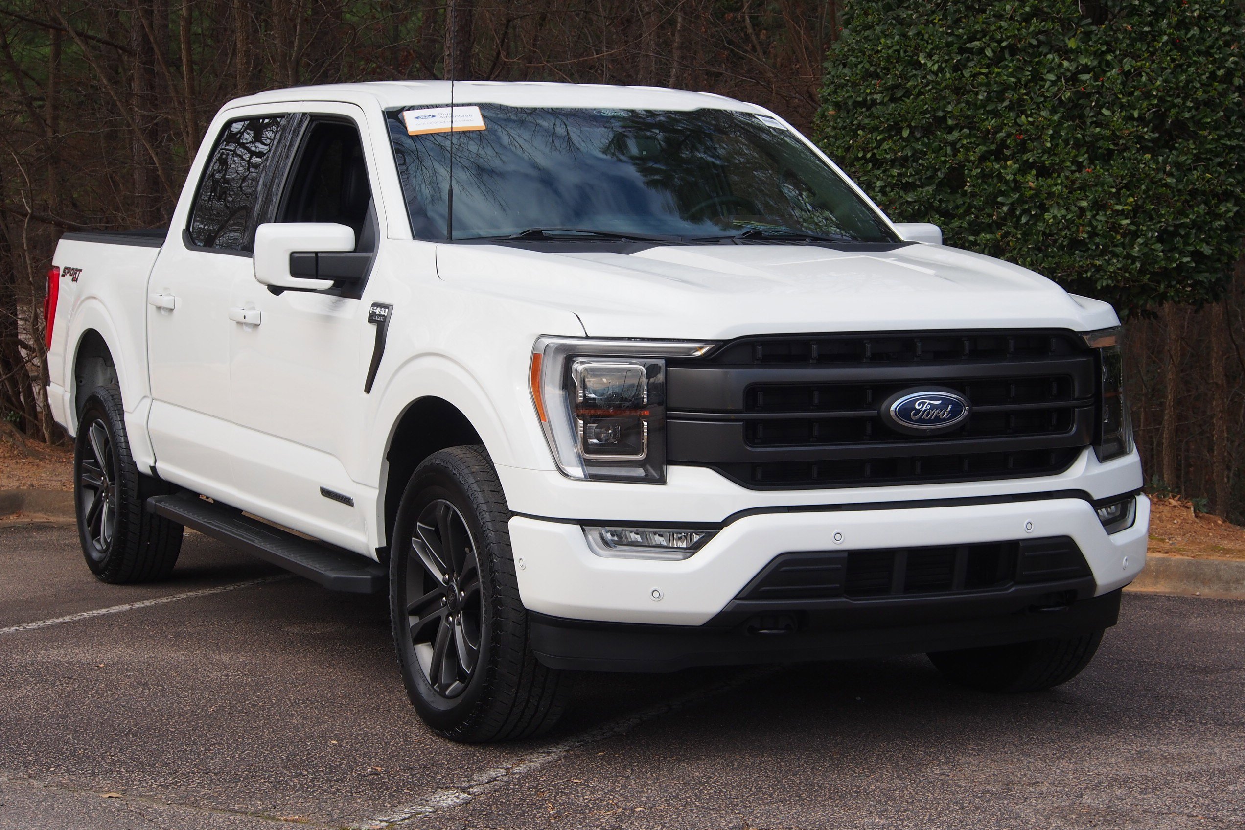 Used 2022 Ford F150 Lariat w/ Equipment Group 502A High AWD/4WD image 1