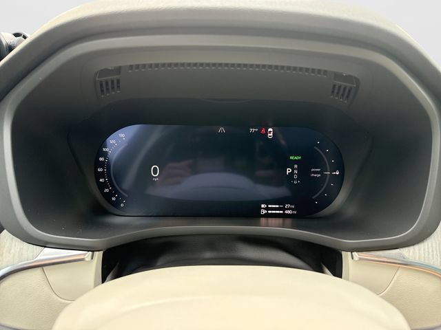 Certified 2025 Volvo XC60 T8 Plus w/ Protection Package Premier AWD/4WD image 13