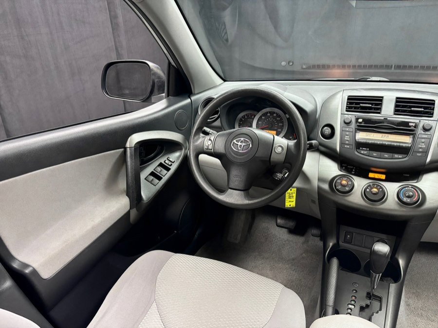 Used 2011 Toyota RAV4 4WD w/ Upgrade Value Pkg image 37