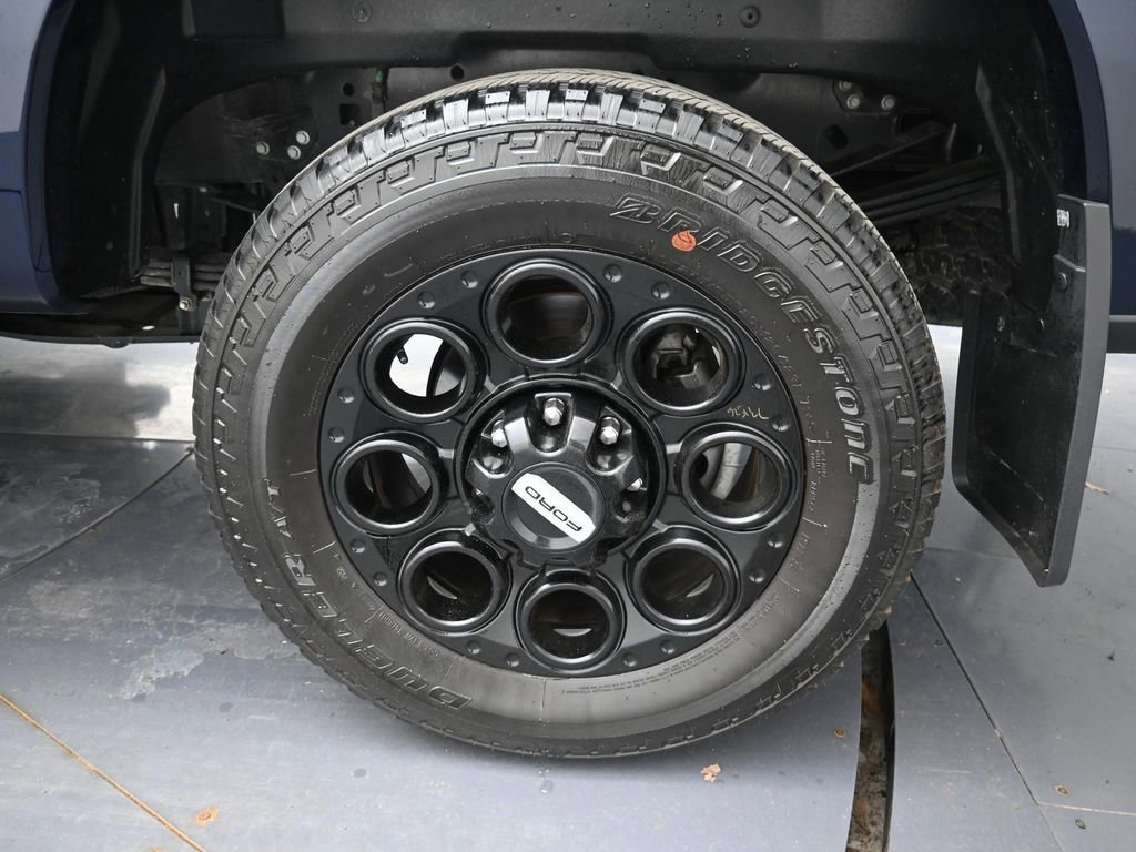 Used 2025 Ford F350 XLT w/ Black Appearance Package image 29