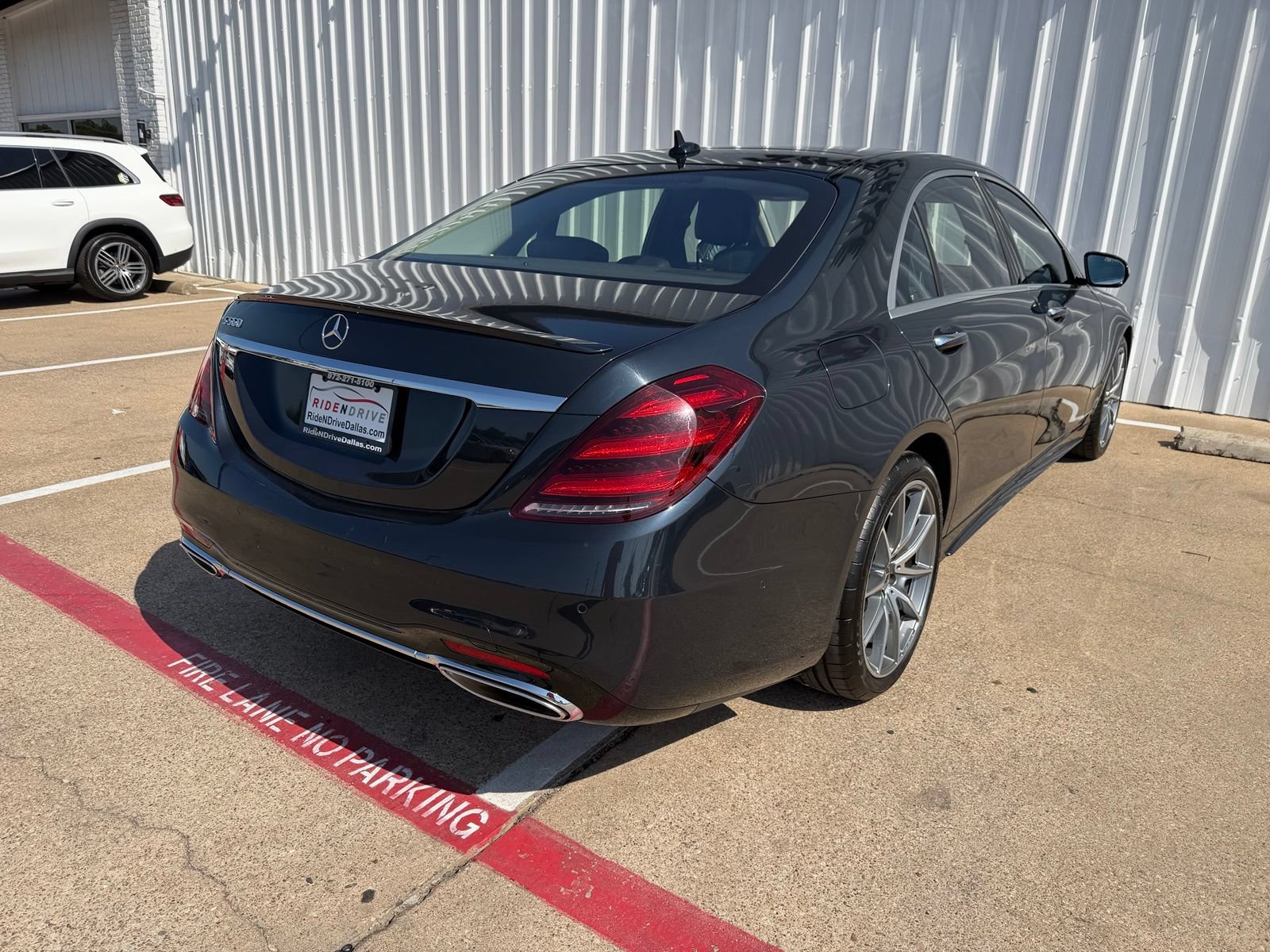 Used 2019 Mercedes-Benz S 560 Sedan image 6