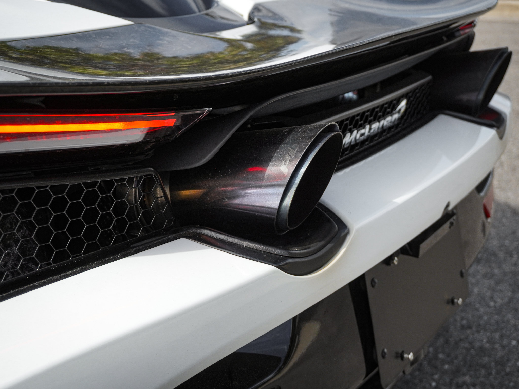 Used 2019 McLaren 720S RWD image 11