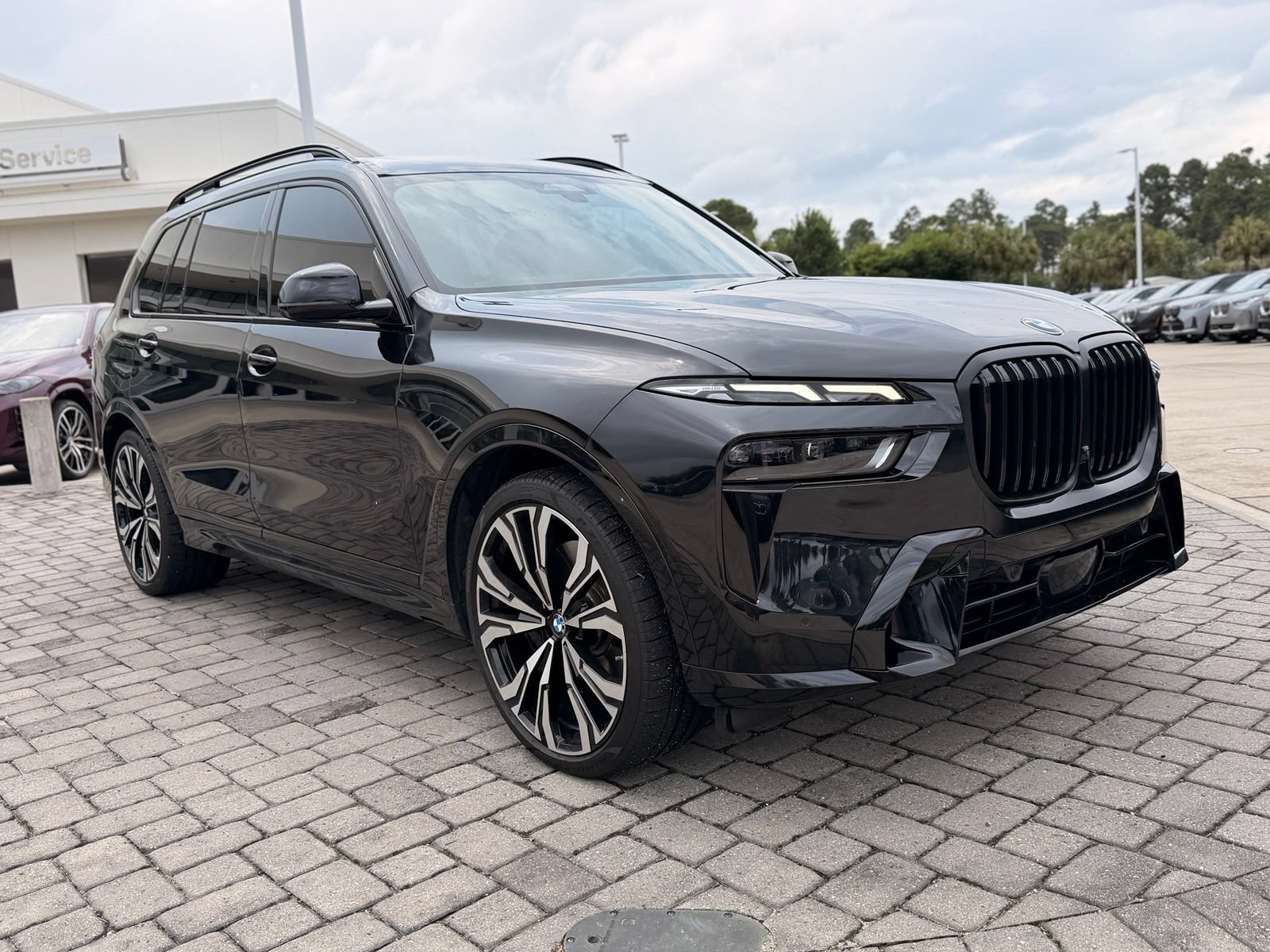 Certified 2023 BMW X7 xDrive40i w/ Executive Package AWD/4WD image 7